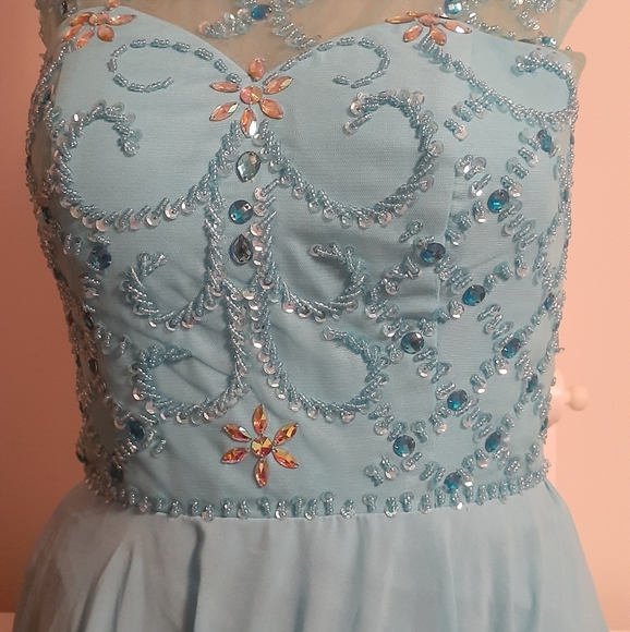 Dress/ prom - Picture 7 of 12